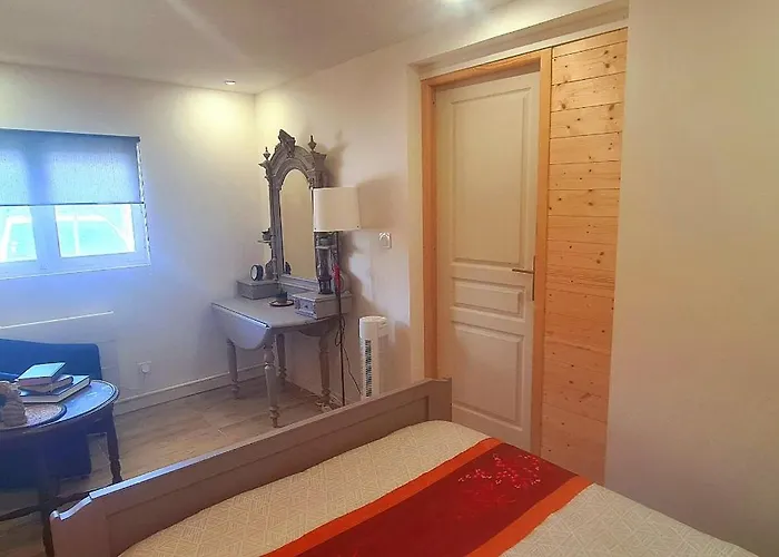 T2-cozy Pres De Bordeaux